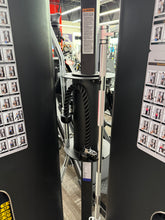 Load image into Gallery viewer, Built-in accessory storage