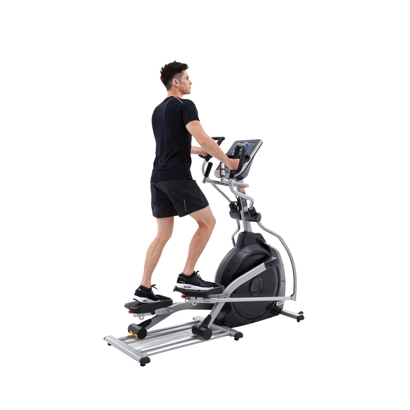 Spirit Fitness XE295 Elliptical runner rear